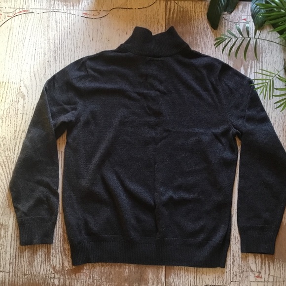 American Eagle 100% Cotton Long Sleeve Pullover Sweater -Released: July 2014 - Picture 11 of 12